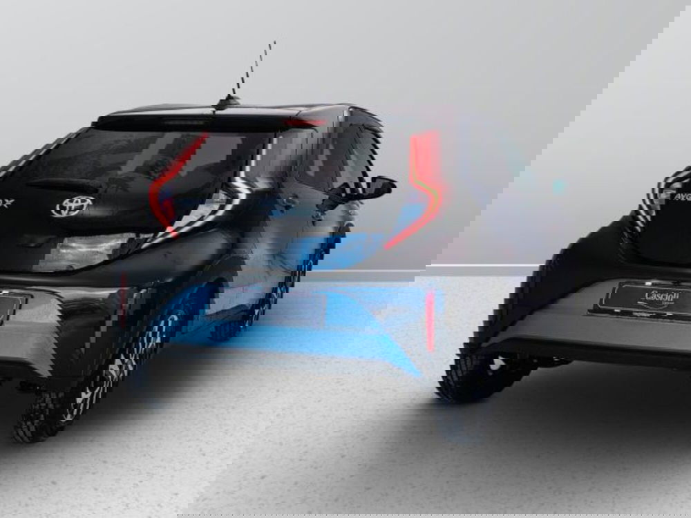 Toyota Aygo X nuova a Teramo (4)