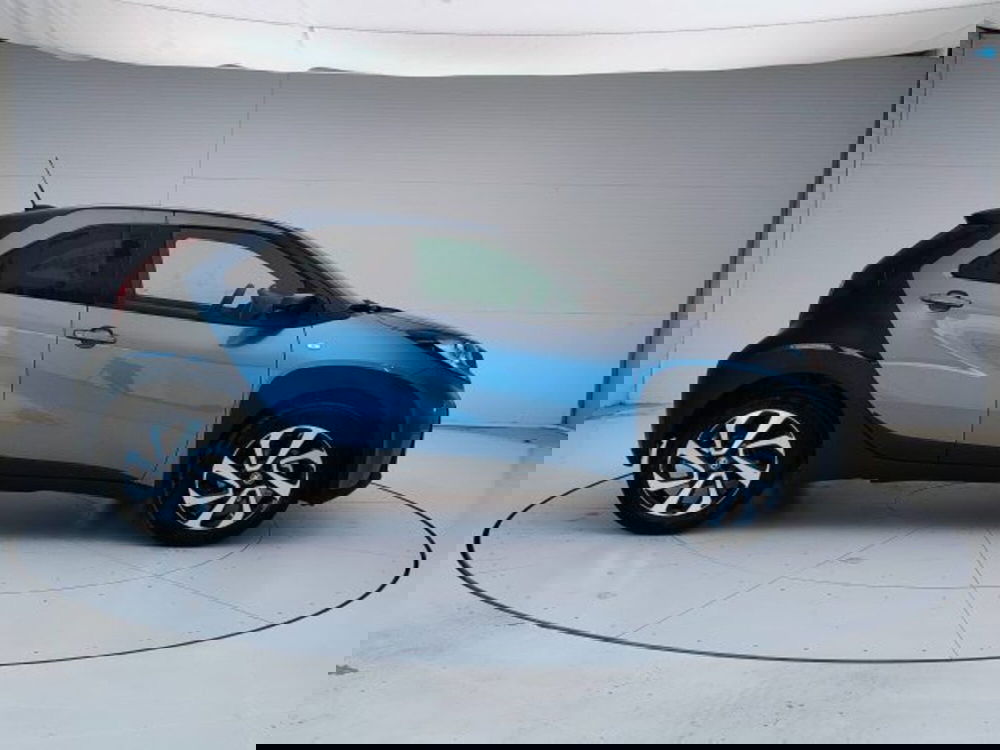 Toyota Aygo X nuova a Teramo (6)