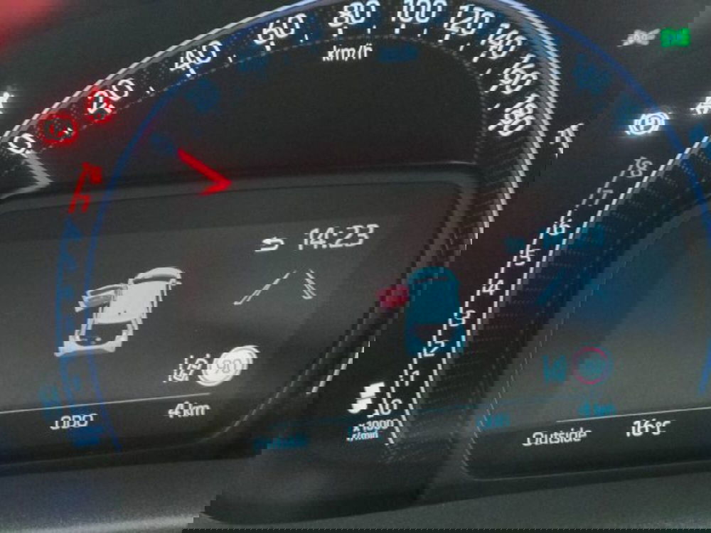 Toyota Aygo X nuova a Teramo (13)