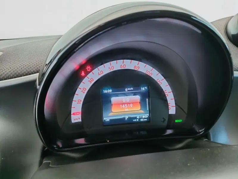 smart Fortwo Cabrio usata a Teramo (13)