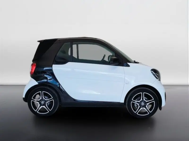 smart Fortwo Cabrio usata a Teramo (7)