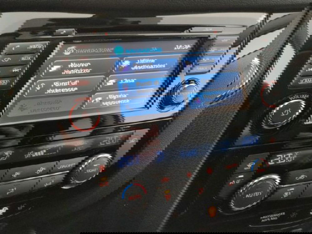 Nissan Qashqai usata a Modena (15)