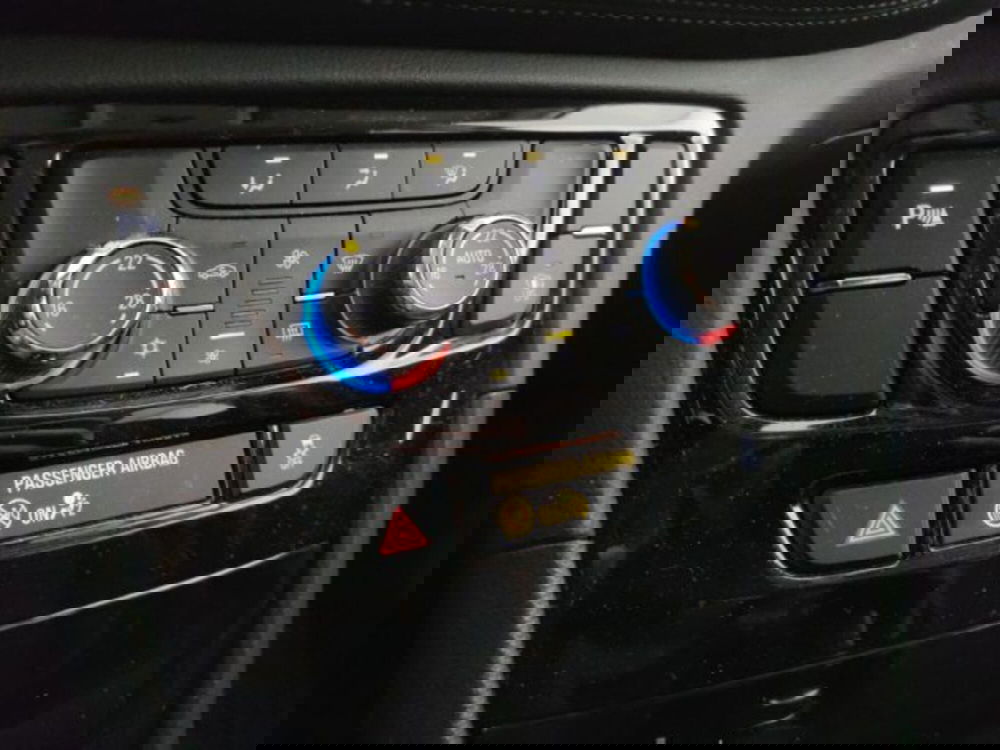 Opel Mokka usata a Modena (13)