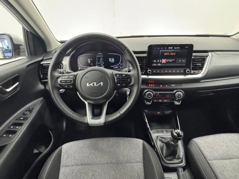 Kia Stonic usata a Como (10)