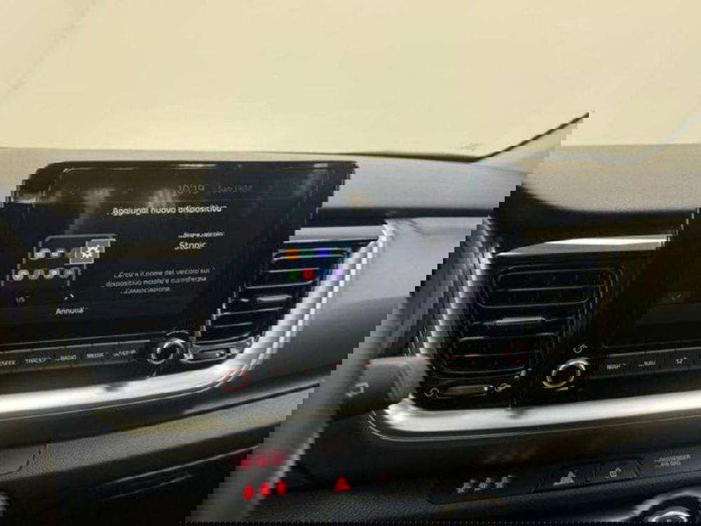 Kia Stonic usata a Como (13)