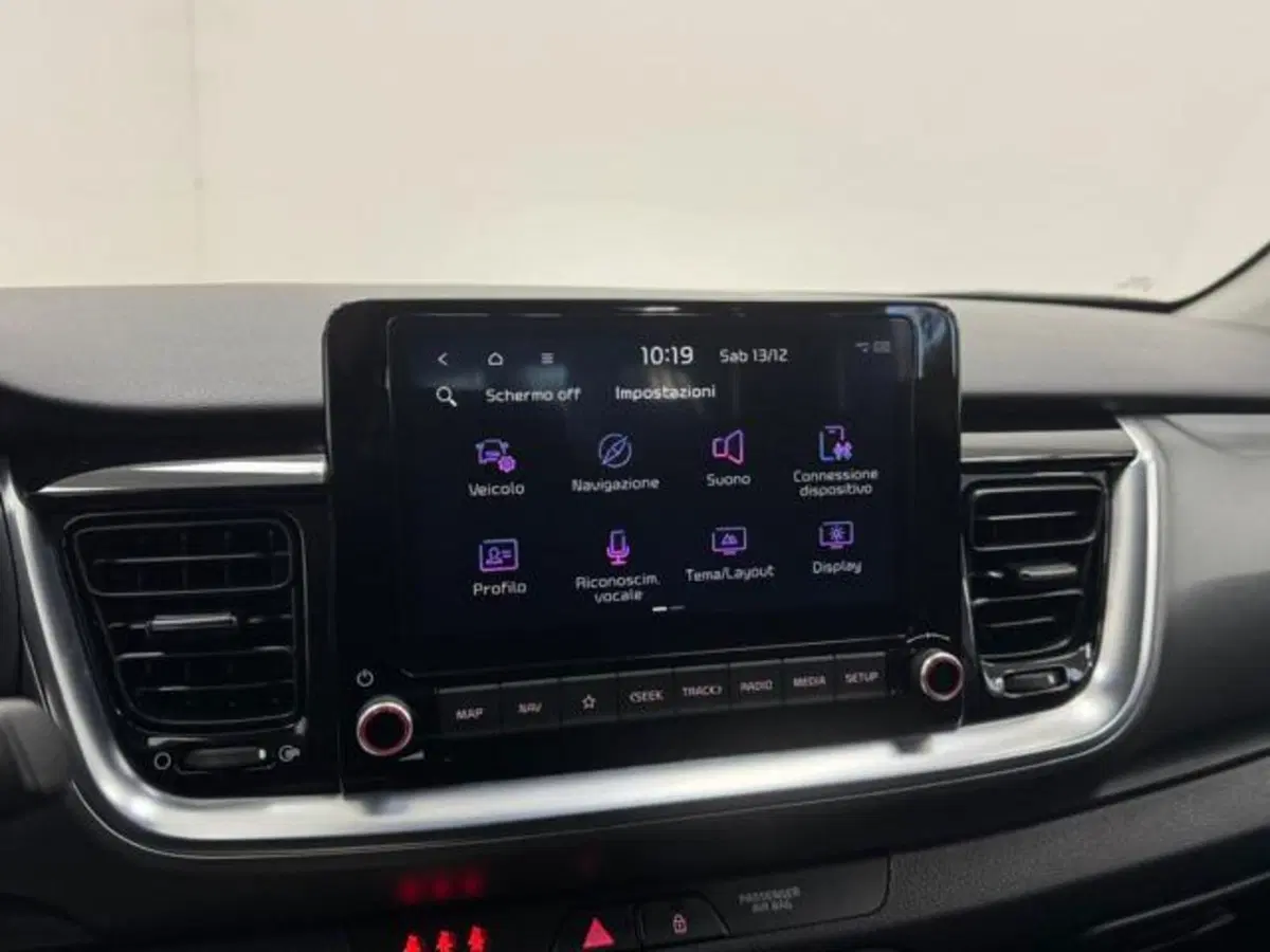 Kia Stonic usata a Como (14)