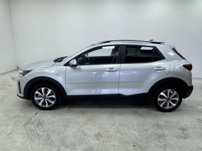 Kia Stonic usata a Como (8)
