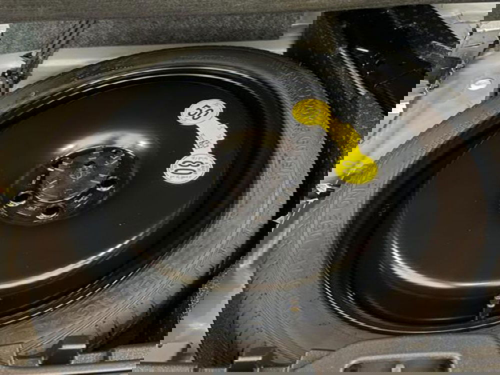 Volvo XC40 usata a Como (14)