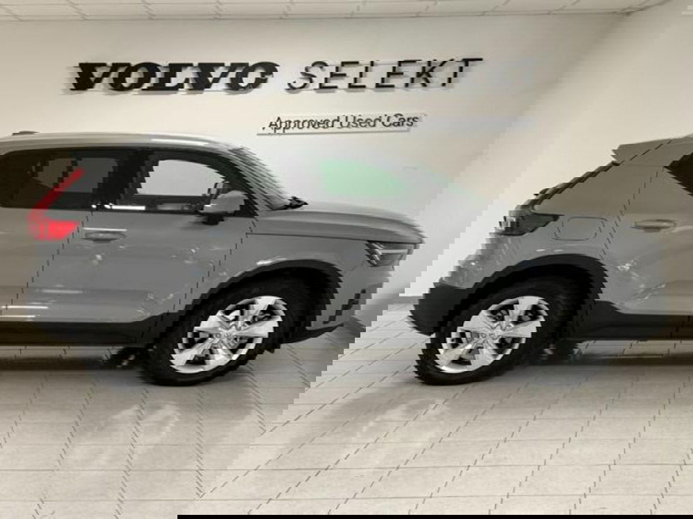 Volvo XC40 usata a Como (4)