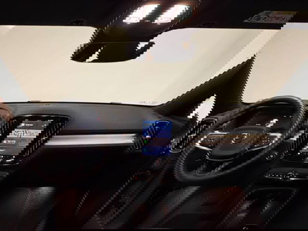 Volvo XC40 usata a Como (7)