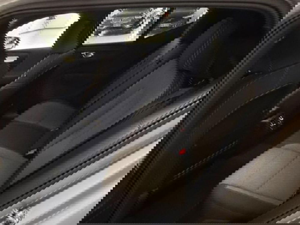 Volvo XC40 usata a Como (8)