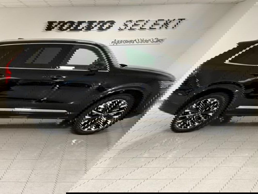 Volvo XC90 usata a Como (4)