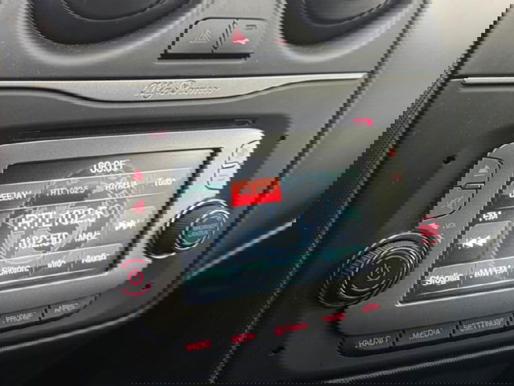 Alfa Romeo MiTo usata a Como (11)