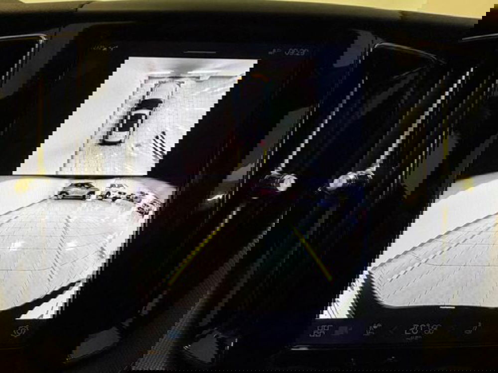 Volvo XC60 usata a Como (13)