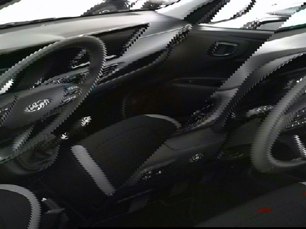 Hyundai i10 nuova a Novara (5)