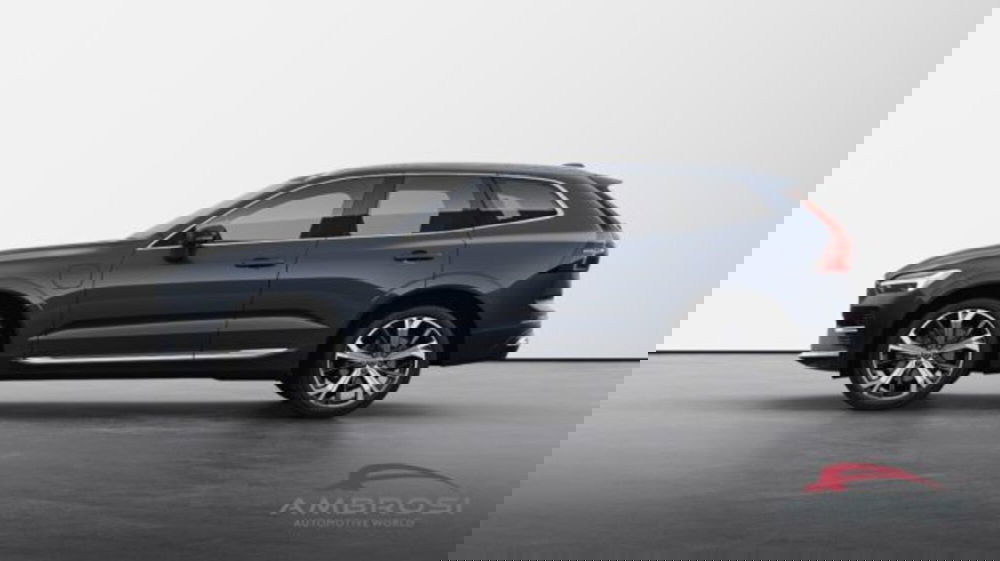 Volvo XC60 nuova a Perugia (2)