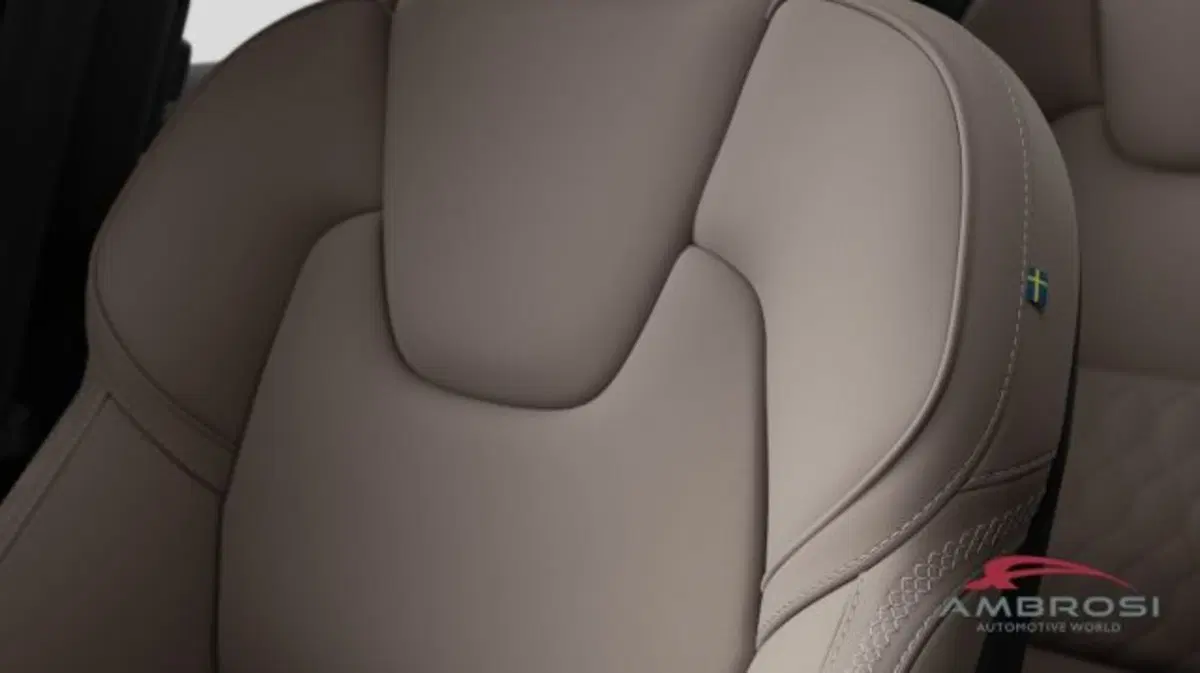 Volvo XC60 nuova a Perugia (3)