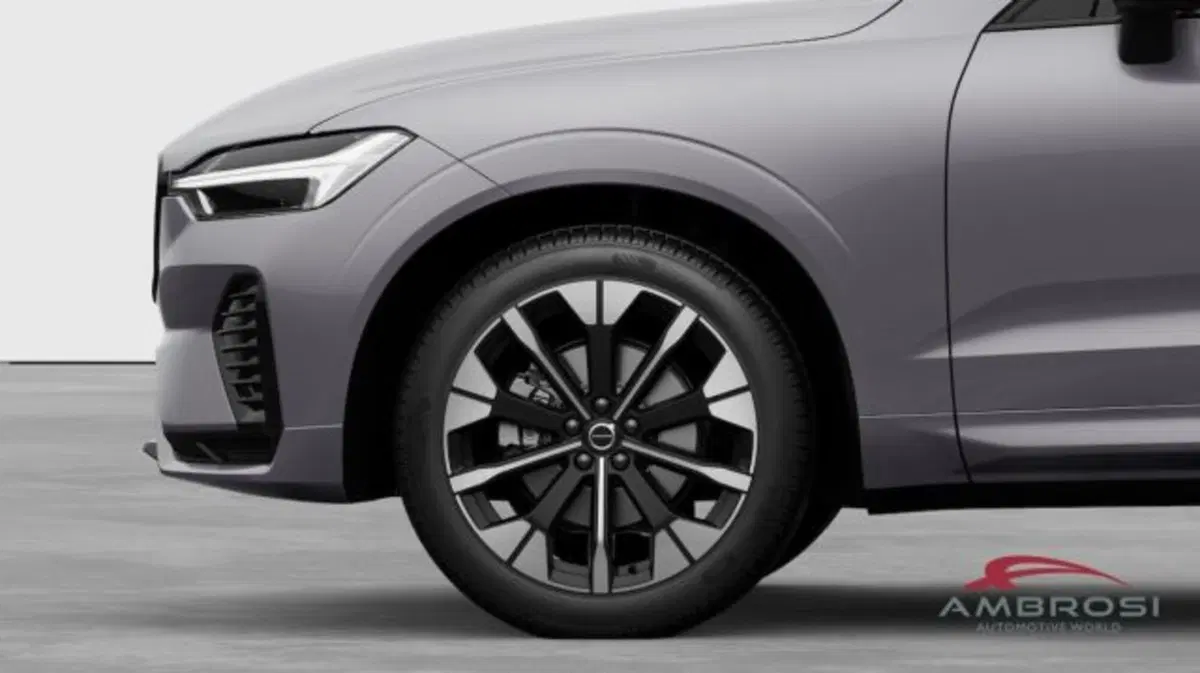 Volvo XC60 nuova a Perugia