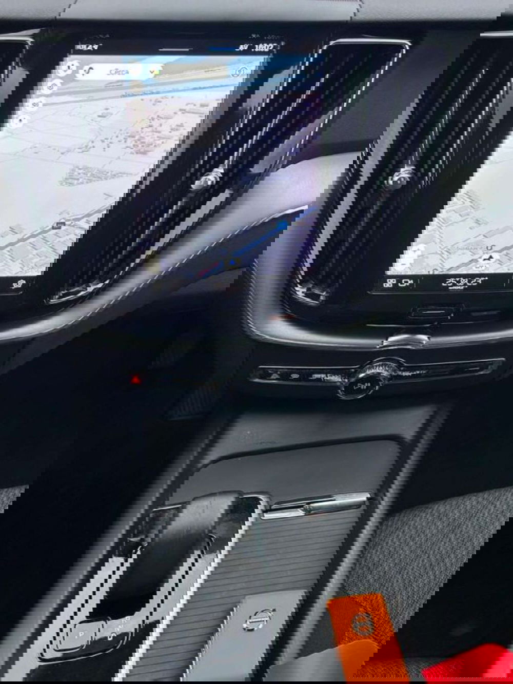 Volvo XC60 usata a Firenze (9)