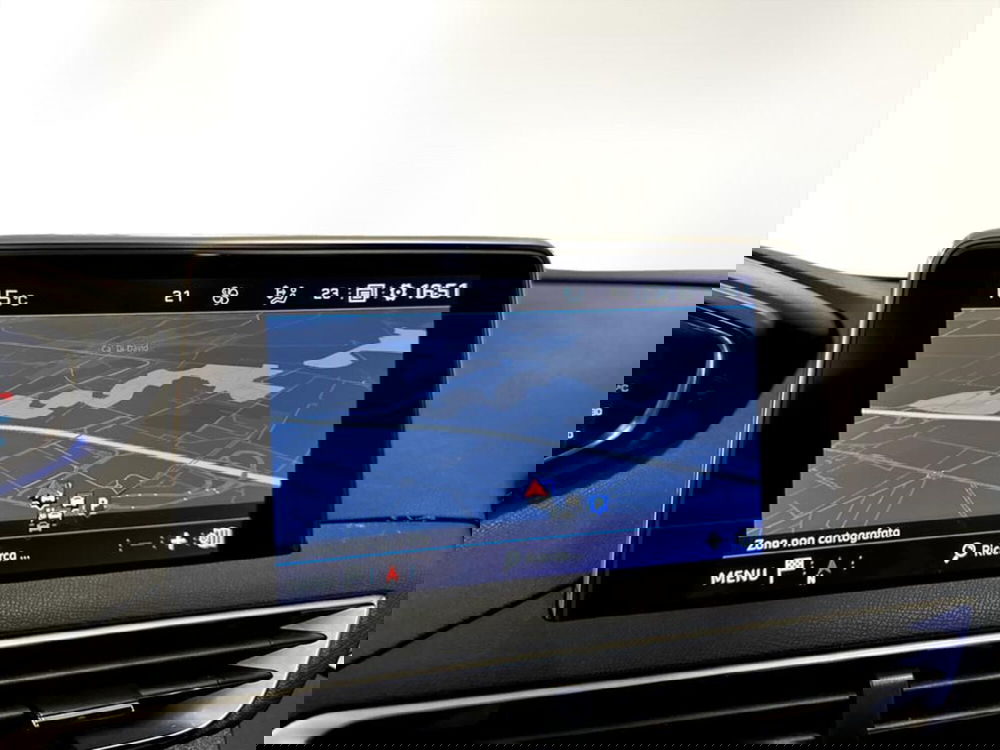 Peugeot 5008 usata a Verona (11)