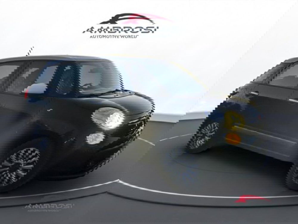 Fiat 500L Living usata a Perugia (2)