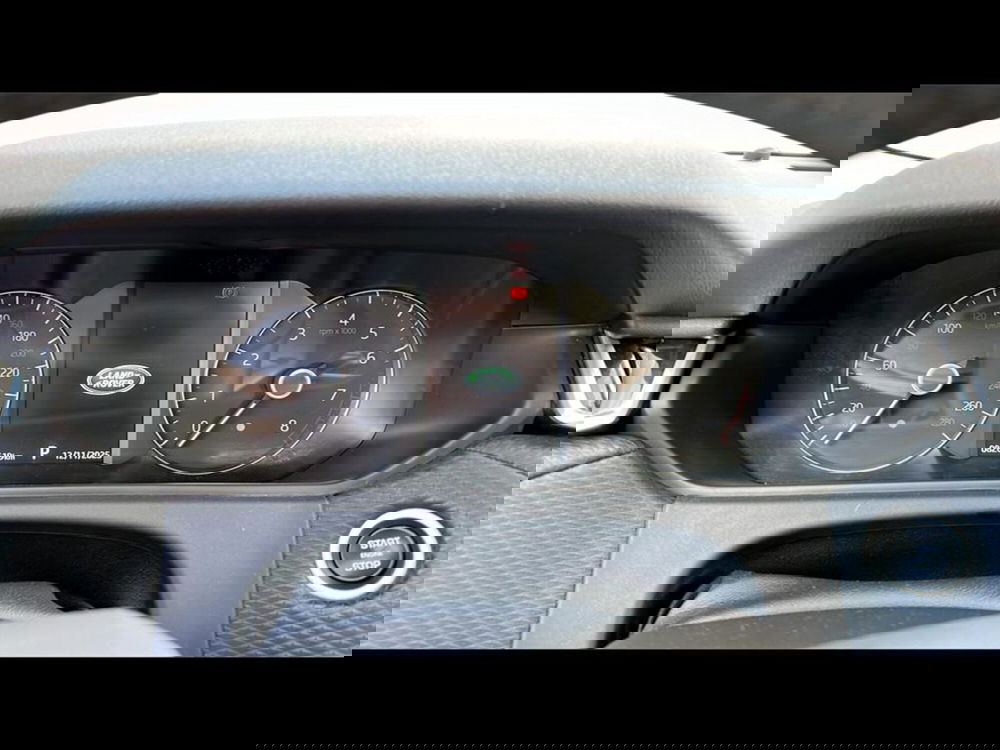 Land Rover Range Rover Velar usata a Varese (10)