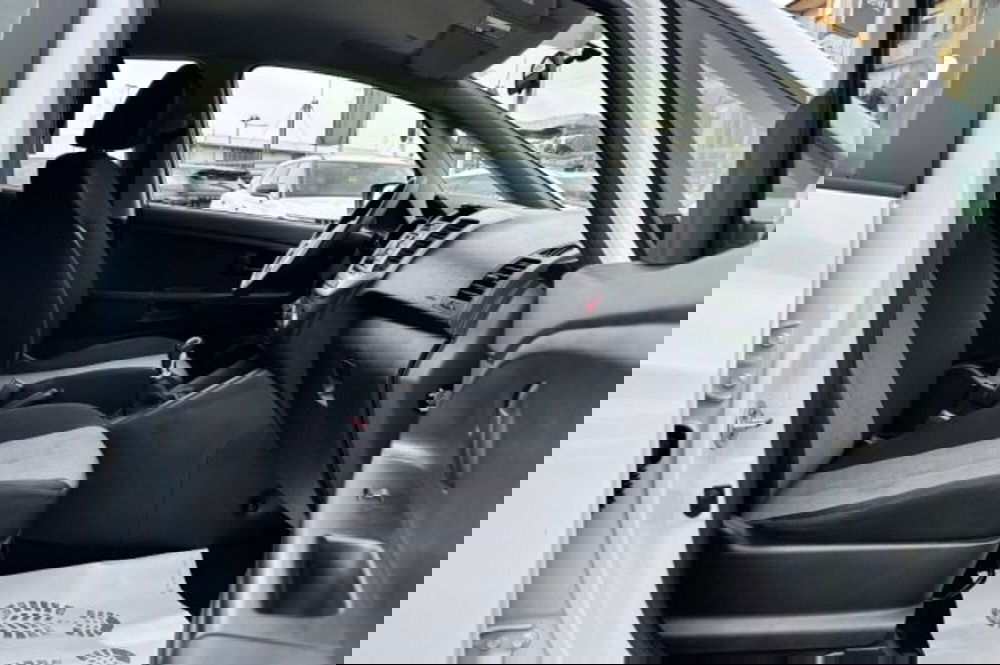 Kia Venga usata a Latina (8)