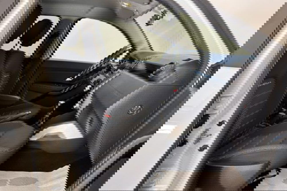 Dacia Duster usata a Latina (8)