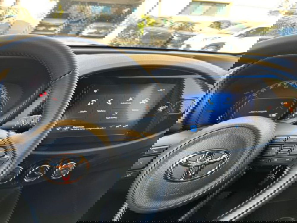 Toyota Aygo X nuova a Reggio Calabria (3)