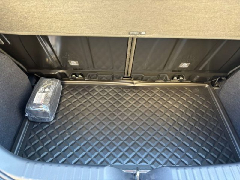 Toyota Aygo X nuova a Reggio Calabria (6)