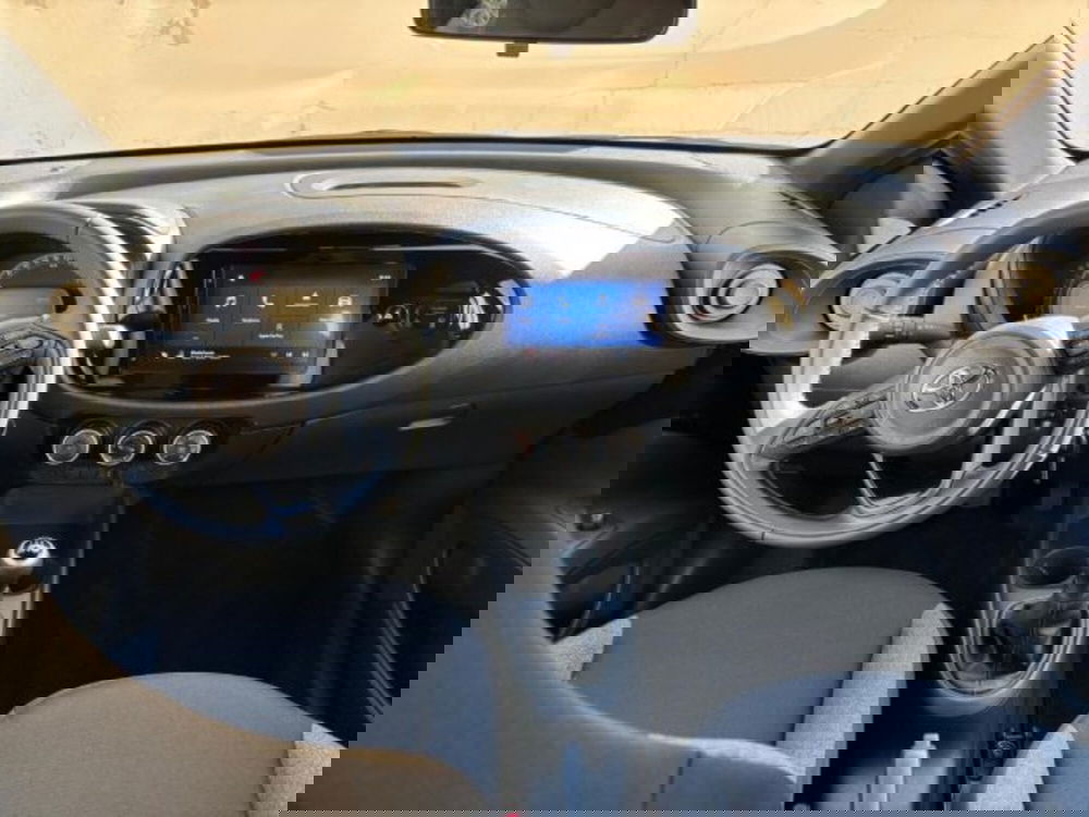 Toyota Aygo X nuova a Reggio Calabria (10)
