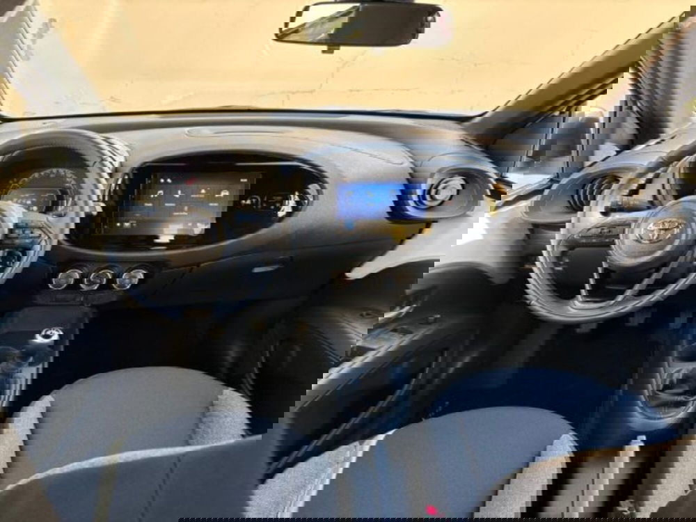 Toyota Aygo X nuova a Reggio Calabria (5)