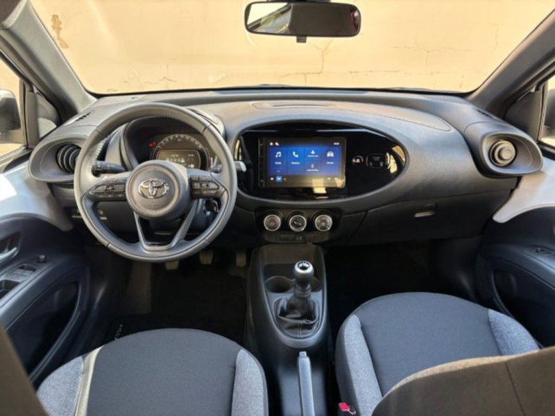 Toyota Aygo X nuova a Reggio Calabria (5)