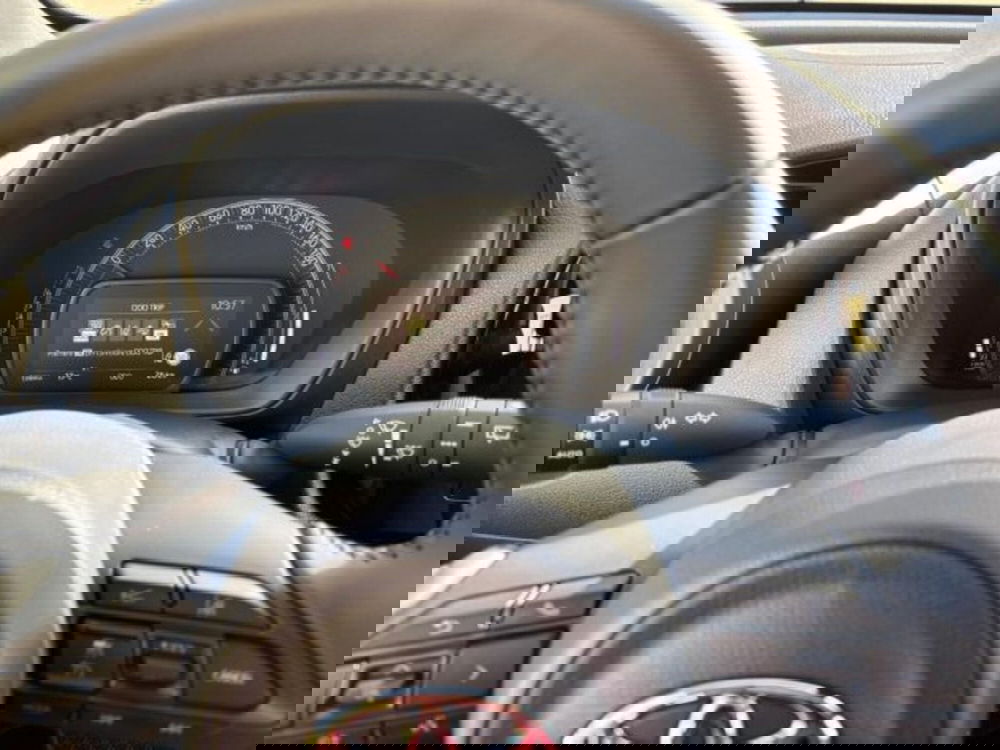 Toyota Aygo X nuova a Reggio Calabria (9)