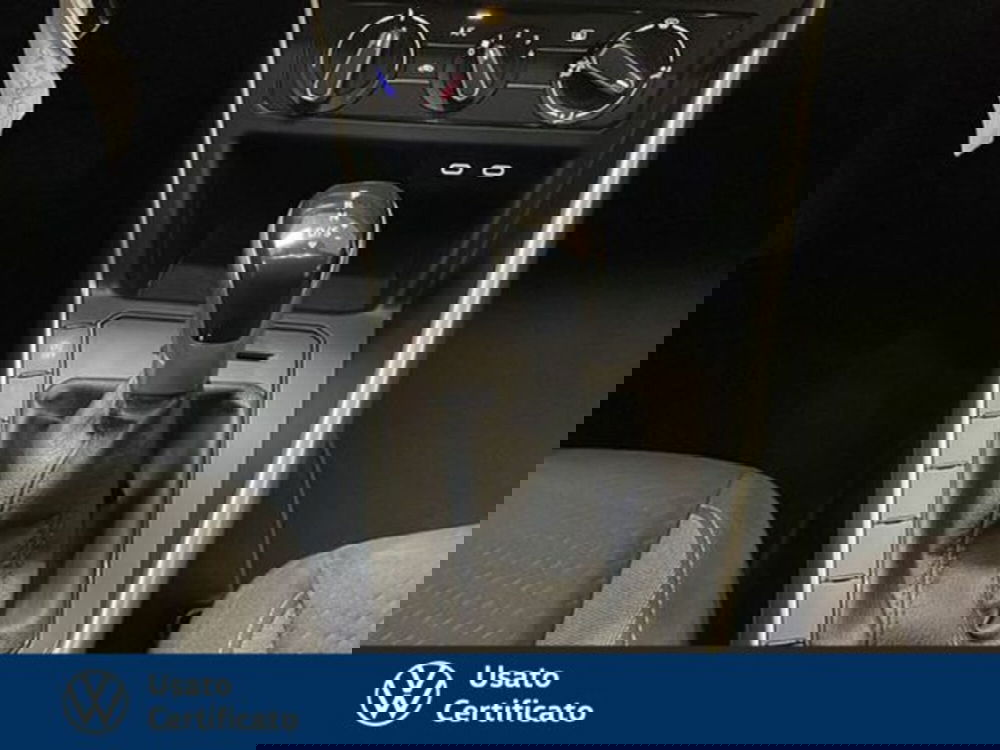 Volkswagen Taigo usata a Vicenza (10)