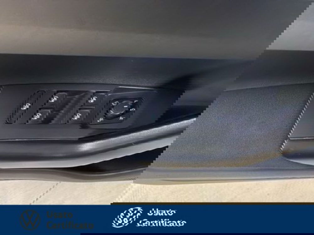 Volkswagen Taigo usata a Vicenza (16)