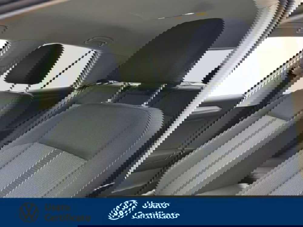 Volkswagen T-Roc usata a Vicenza (9)