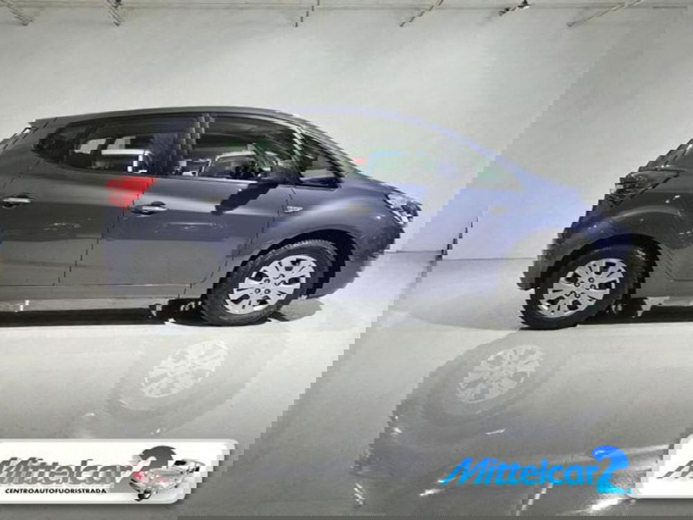 Hyundai ix20 usata a Udine (2)