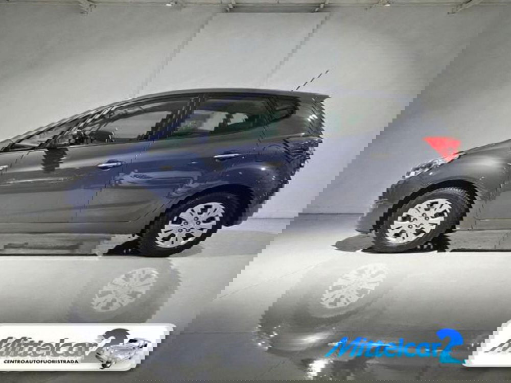 Hyundai ix20 usata a Udine (7)