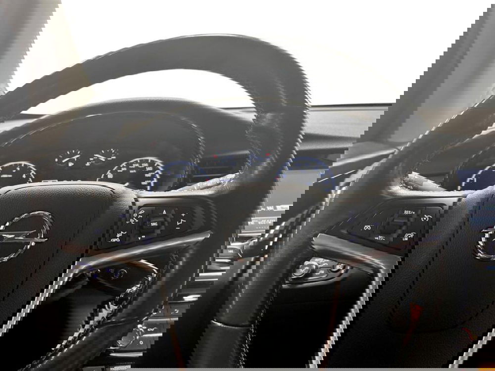 Opel Mokka usata a Piacenza (12)