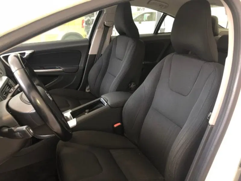 Volvo S60 usata a Torino (9)
