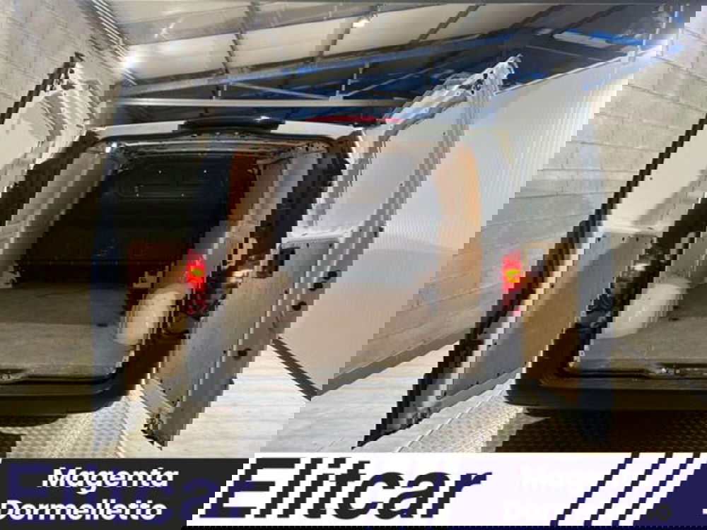 Mercedes-Benz Vito usata a Milano (12)