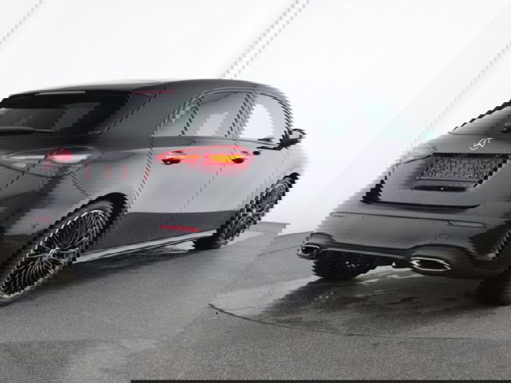 Mercedes-Benz Classe A usata a Milano (3)