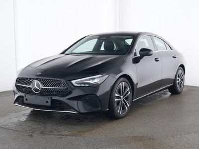 Mercedes-Benz CLA 180 Automatic Executive del 2024 usata a Magenta