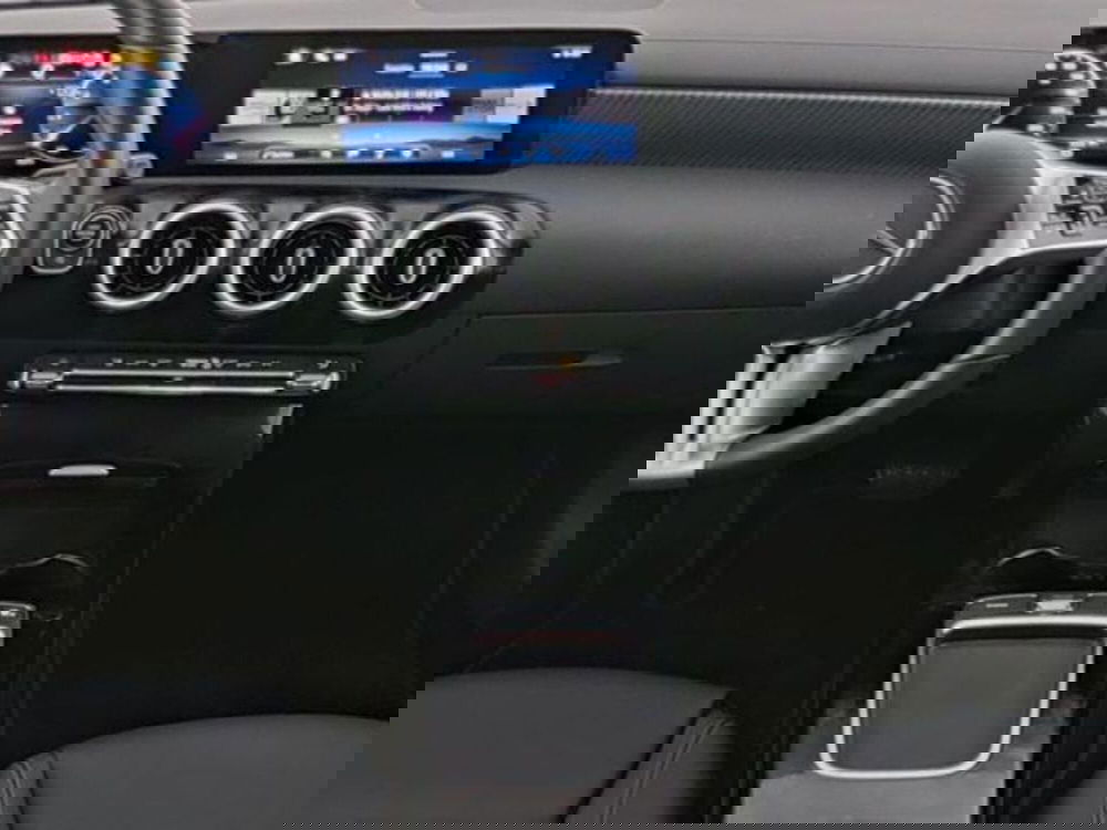 Mercedes-Benz CLA usata a Milano (7)