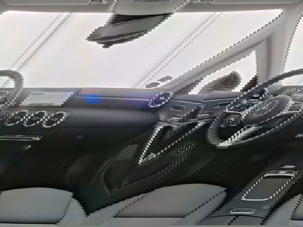 Mercedes-Benz CLA Shooting Brake usata a Milano (4)