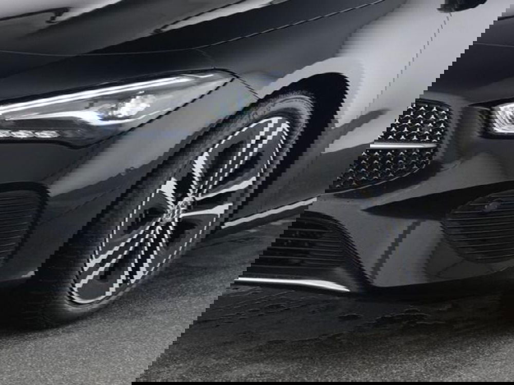 Mercedes-Benz CLA Shooting Brake usata a Milano (9)