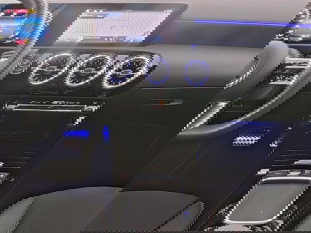 Mercedes-Benz Classe A usata a Milano (6)