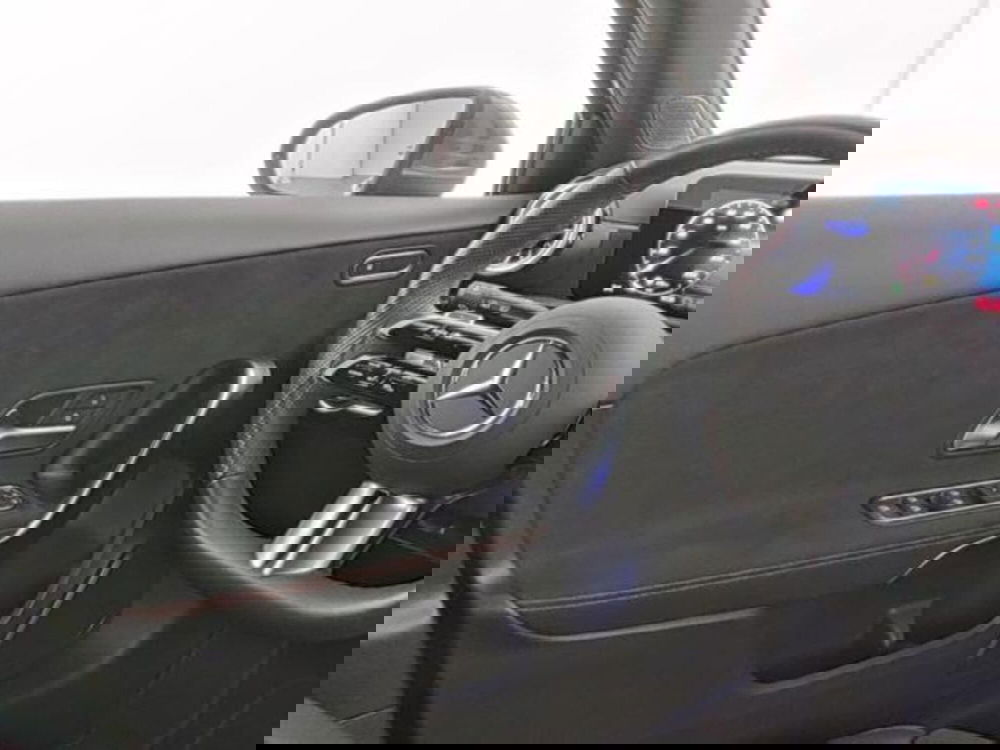 Mercedes-Benz Classe A usata a Milano (7)