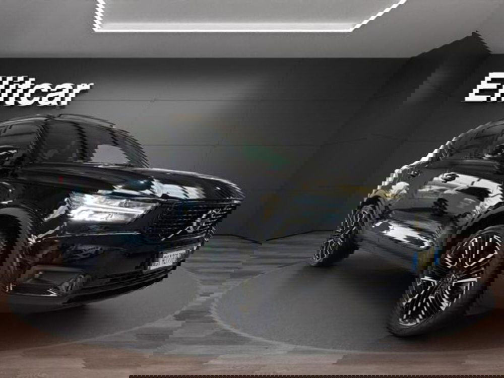 Volvo XC40 usata a Milano (3)